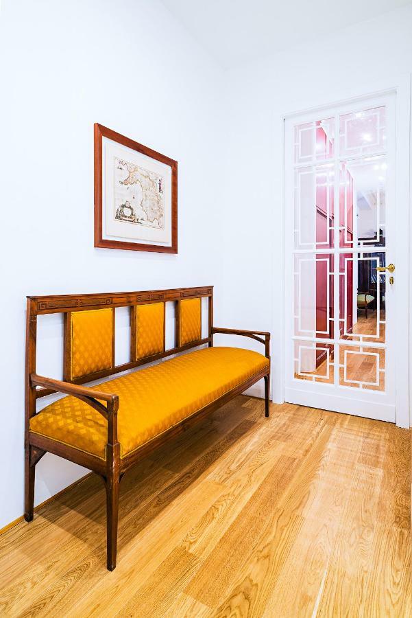 Donna Giulia, Luxury House Hotel Salerno Eksteriør billede