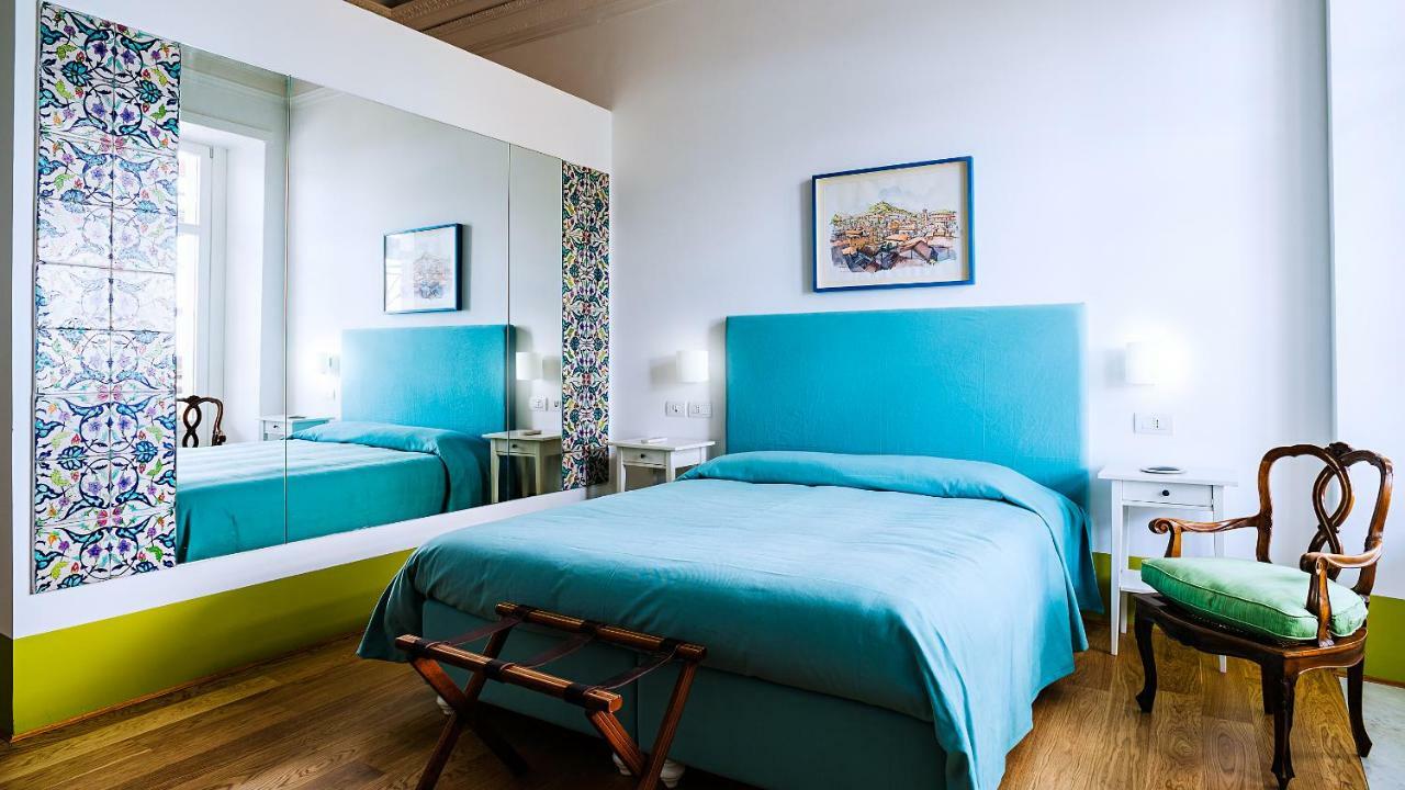 Donna Giulia, Luxury House Hotel Salerno Eksteriør billede